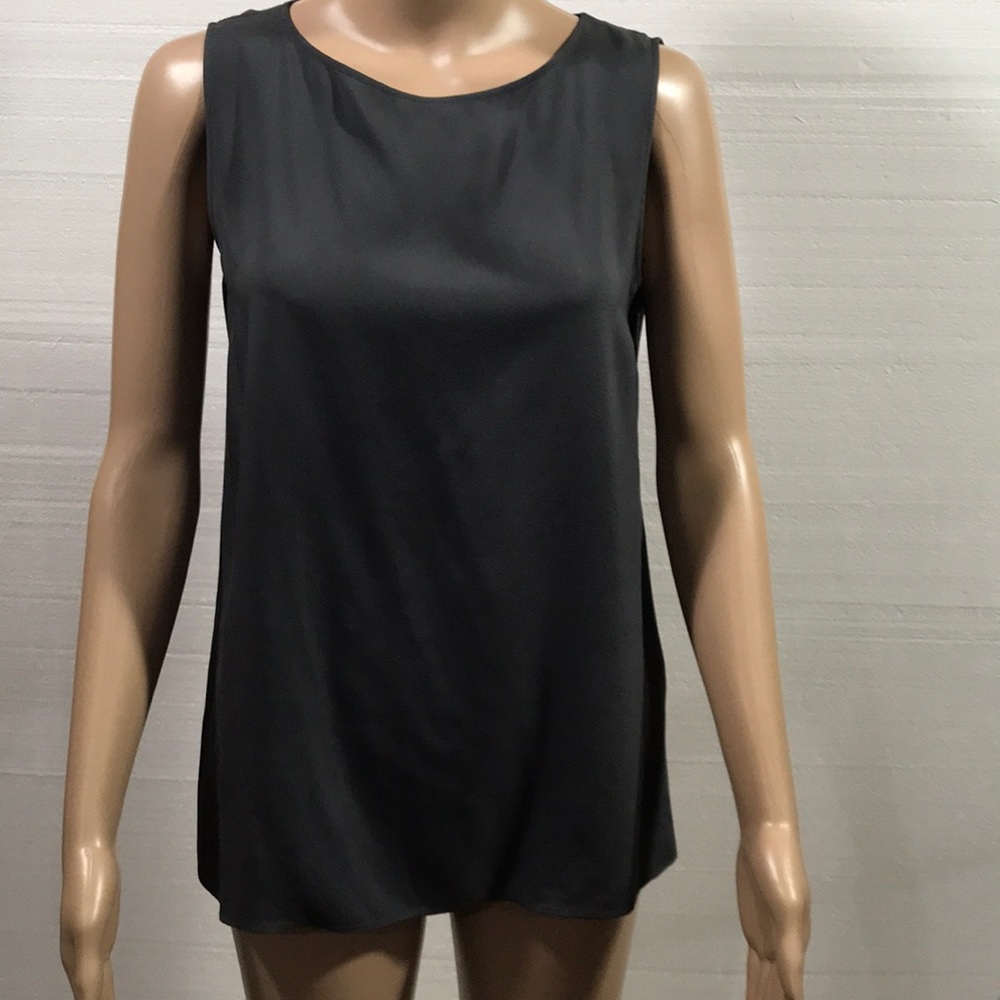 Brunello Cucinelli gray silk sleeveless top